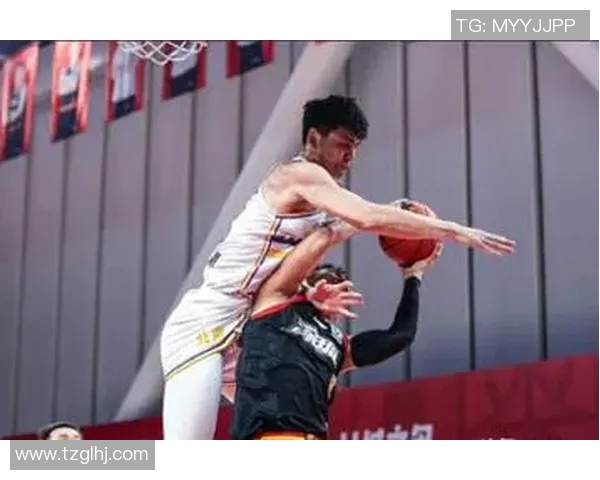 中国与韩国男篮对决激战正酣谁能在亚洲赛场上笑到最后